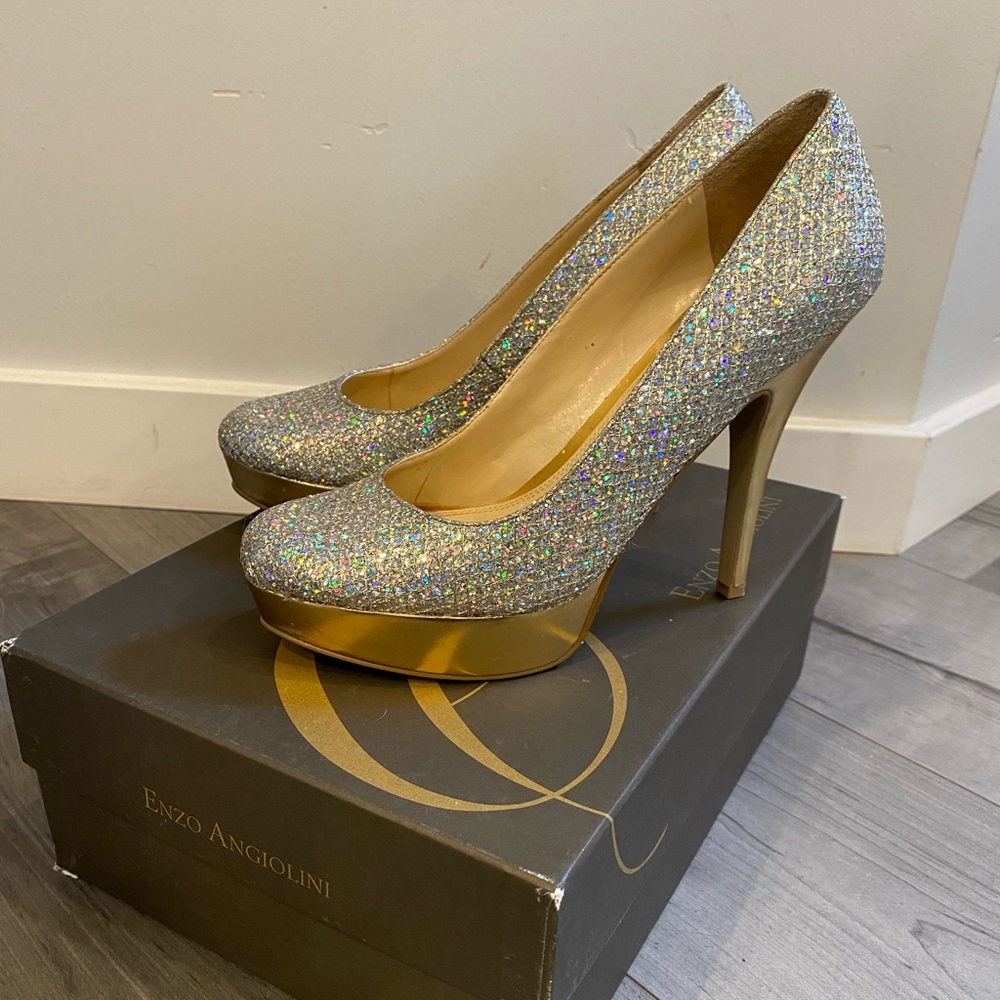 Enzo Angiolini Sparkly Pumps 👠✨